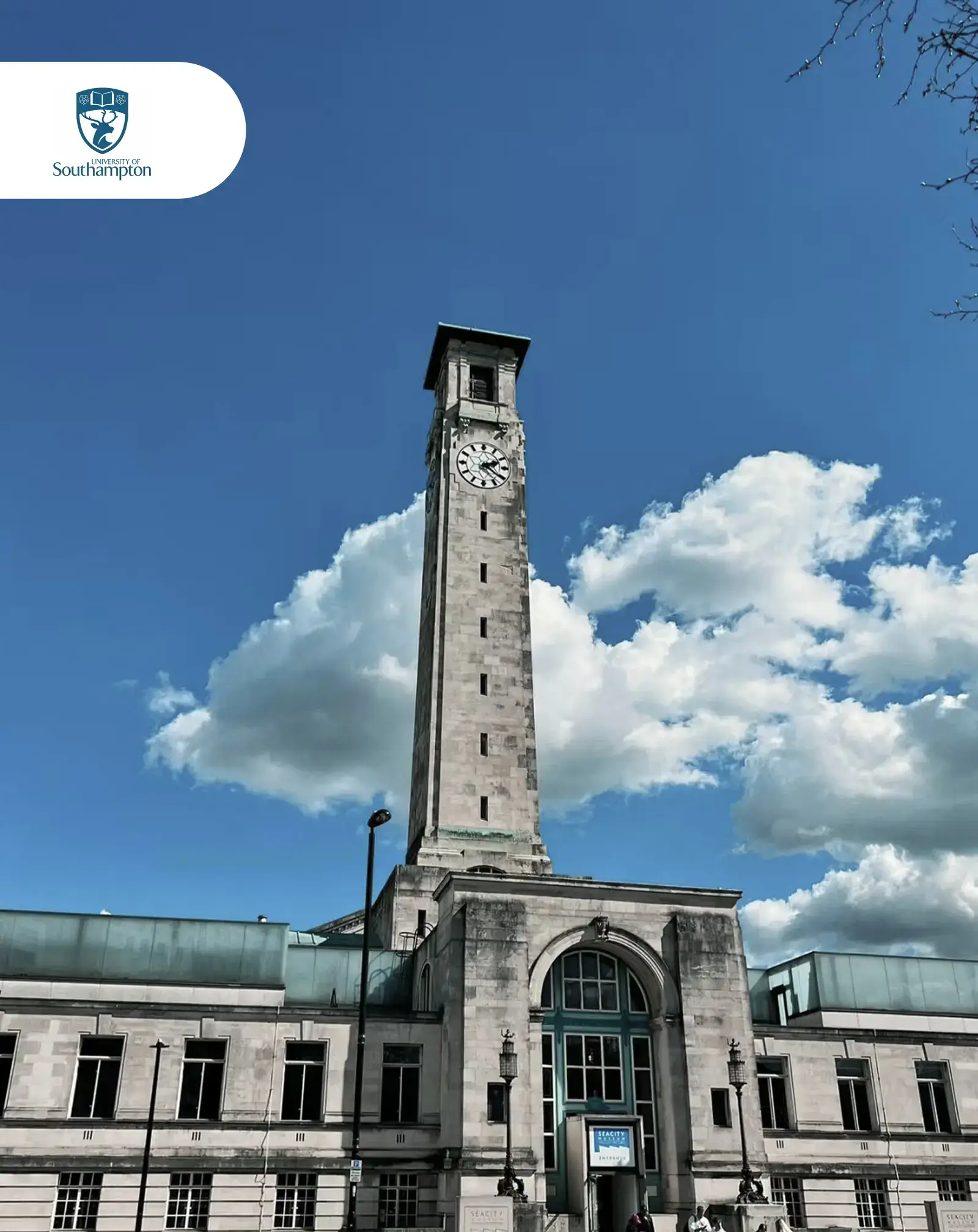 南安普顿大学